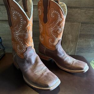 Carreta Two-Tone Western Boots